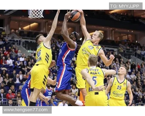 八一男篮与乔治城的激烈对决展现篮球魅力与团队精神的完美结合