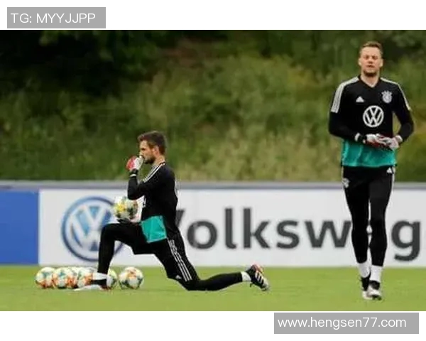 诺伊尔与科普克的巅峰对决谁能在赛场上笑到最后